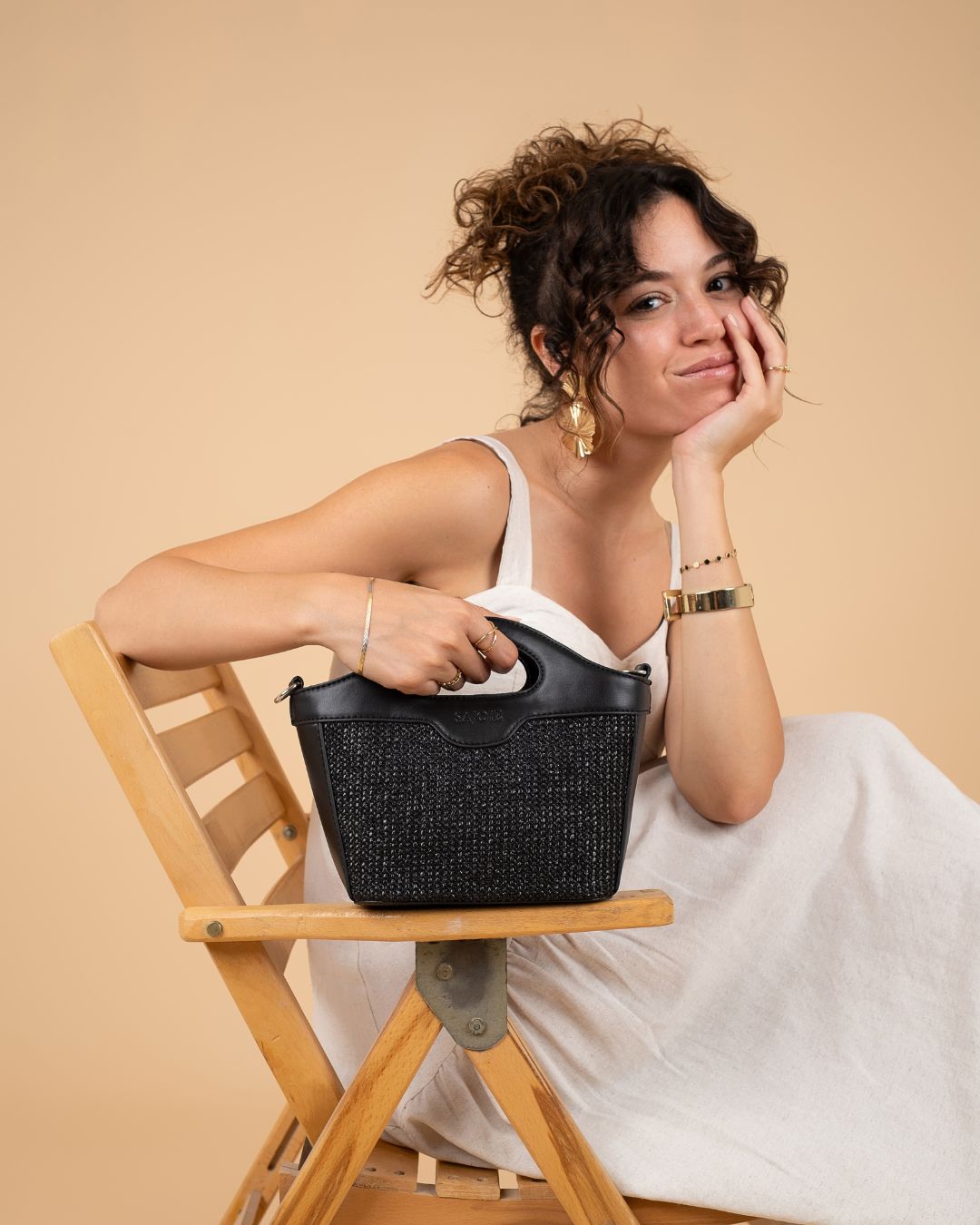 Shoulder bags 